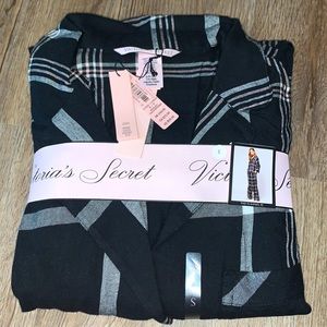 New With Tags Victoria Secret Pajama Set